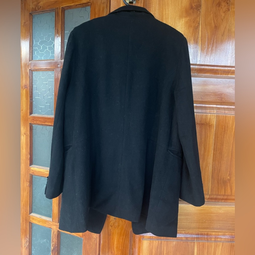 Wool blend long blazer coat. Size large. Gently used - Picture 2 of 6